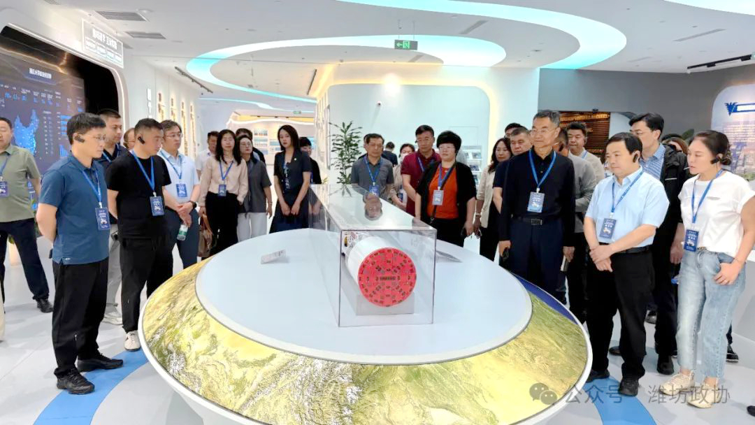 山东省潍坊市创新消费场景 推动现代服务业增量提质专题培训班在浙大举办
